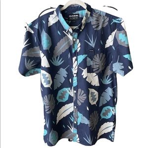 Dakine mens button down XXL